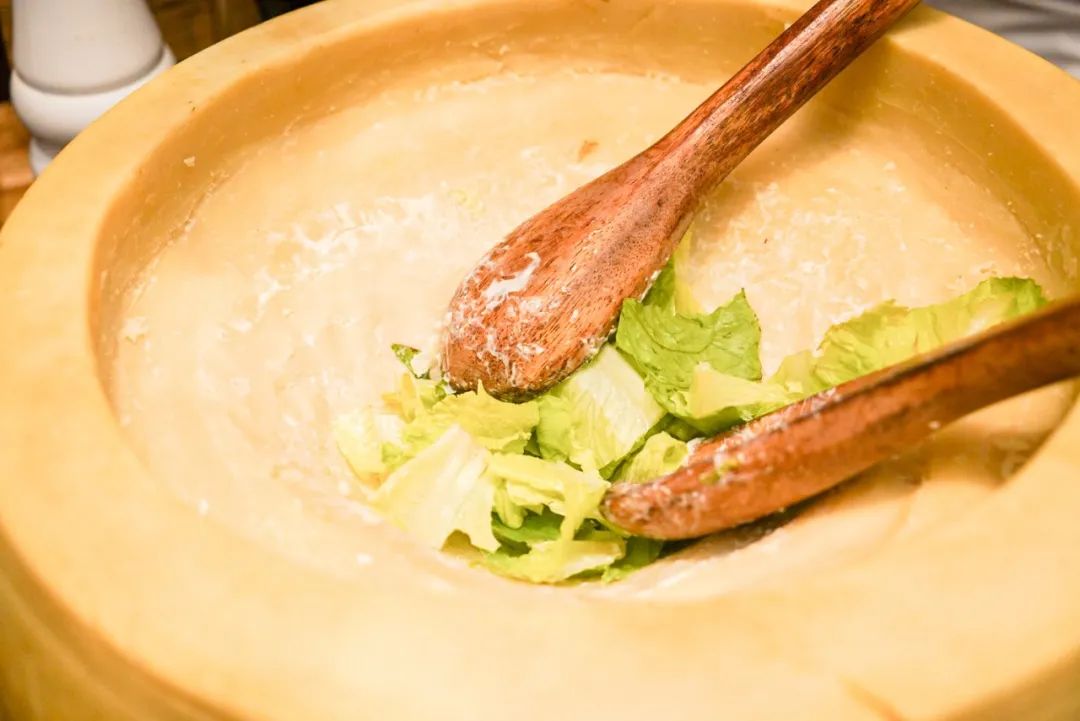 不到两千就能住天津丽思卡尔顿?还能随便吃?这样的羊毛不多了