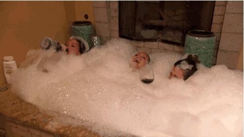 “初次见面一起洗个澡？”从没见过这么有个性的国家