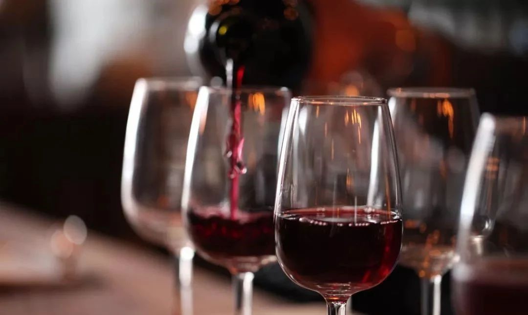 橡木桶最多可以陈年多久,橡木桶5年和7年区别