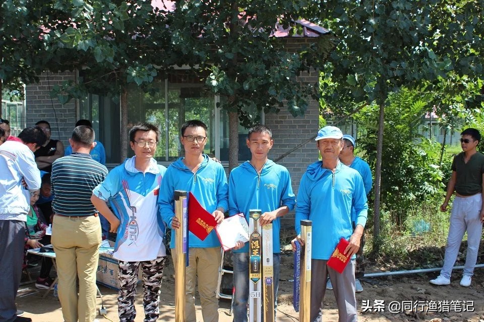 怎么钓黑坑才能赚钱,玩黑坑能挣钱吗