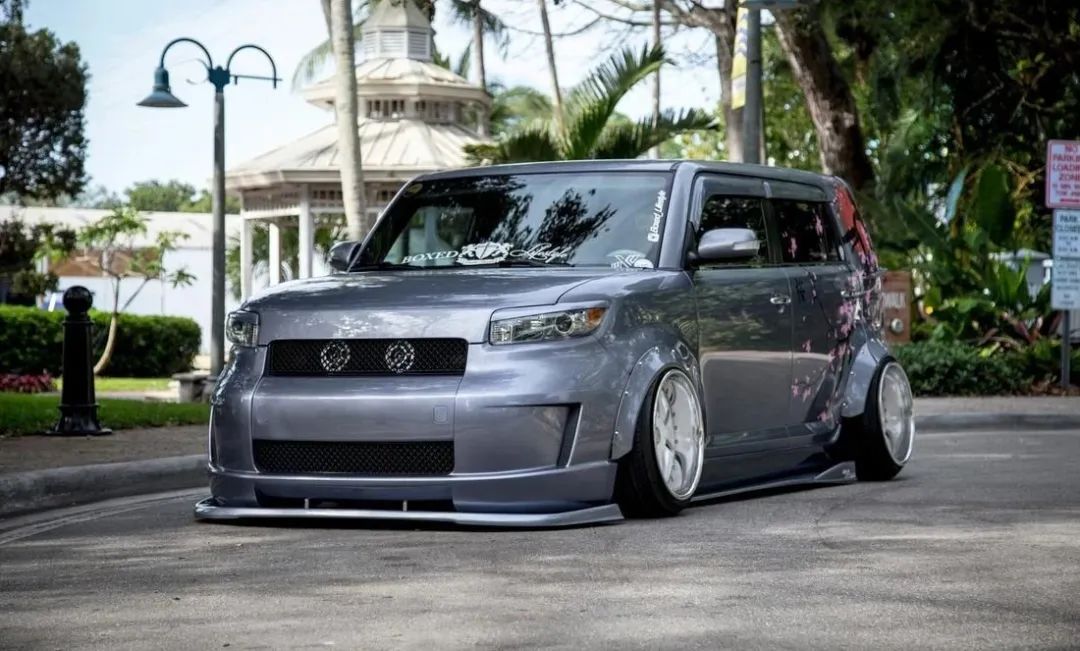 坦克300全新版本抢购,赛博坦克300回头率