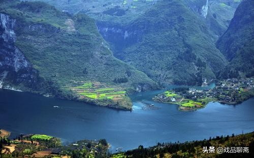 湘西中国土家族第一村,湖南土家族古老山寨