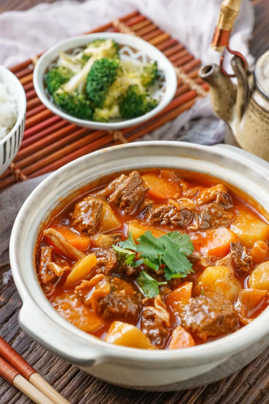 土豆炖牛肉怎么做更好吃,土豆炖牛肉怎么做才好吃