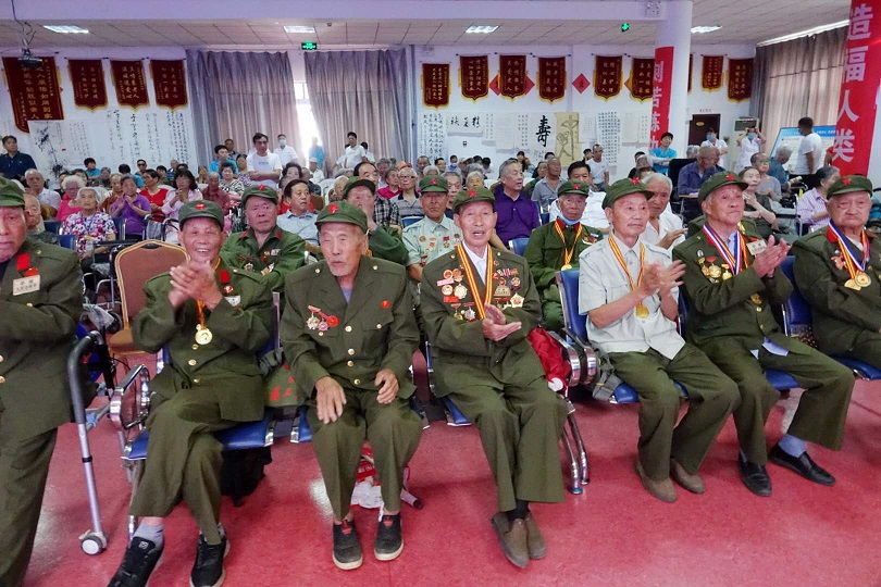 庆八一鱼水情慰问演出,庆八一致敬中国女兵