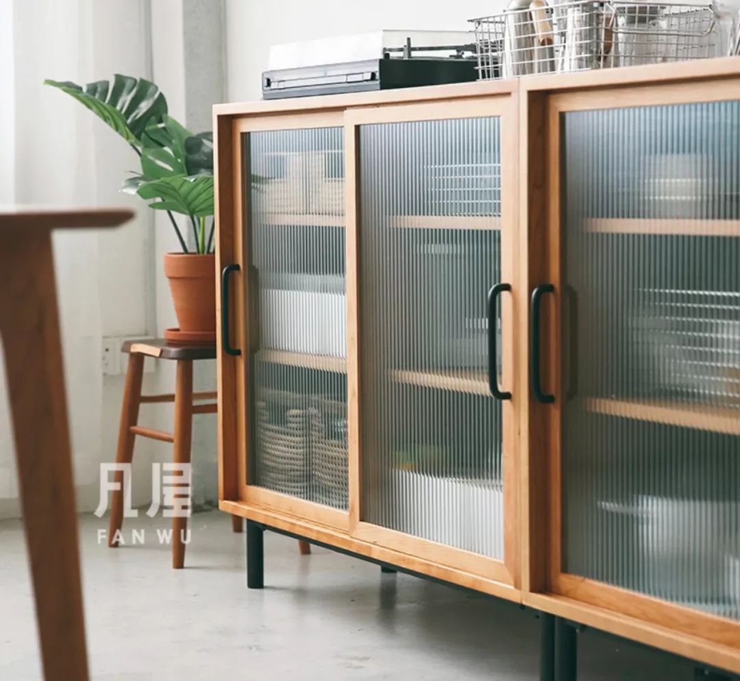 999皮炎平出口红,999皮炎平口红包装