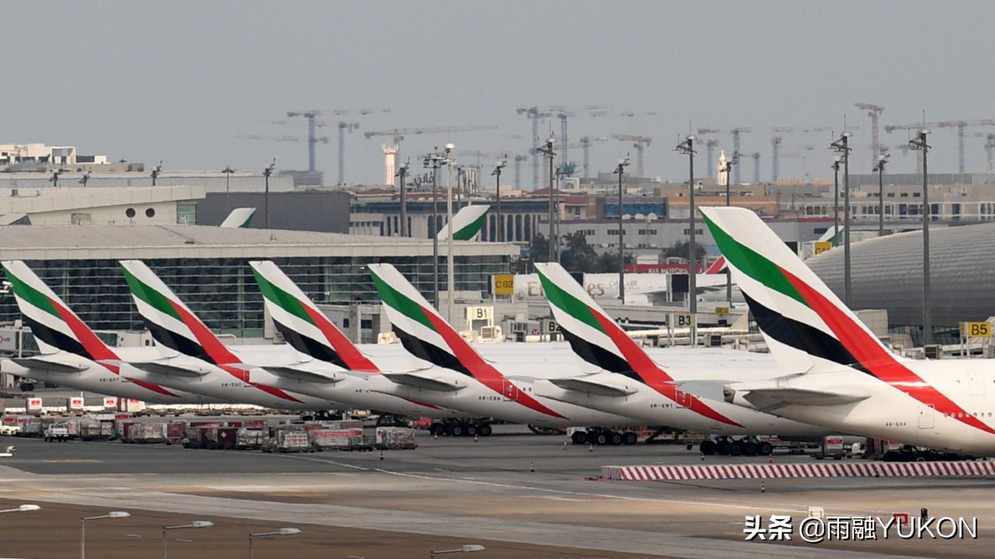 中东经济金融中心：曾经靠石油发家，如今靠航空业支撑约1/3亿GDP