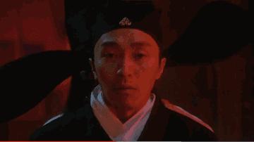 羞耻爆表！这男星演少女太上头，看得我藏在被窝连刷10集