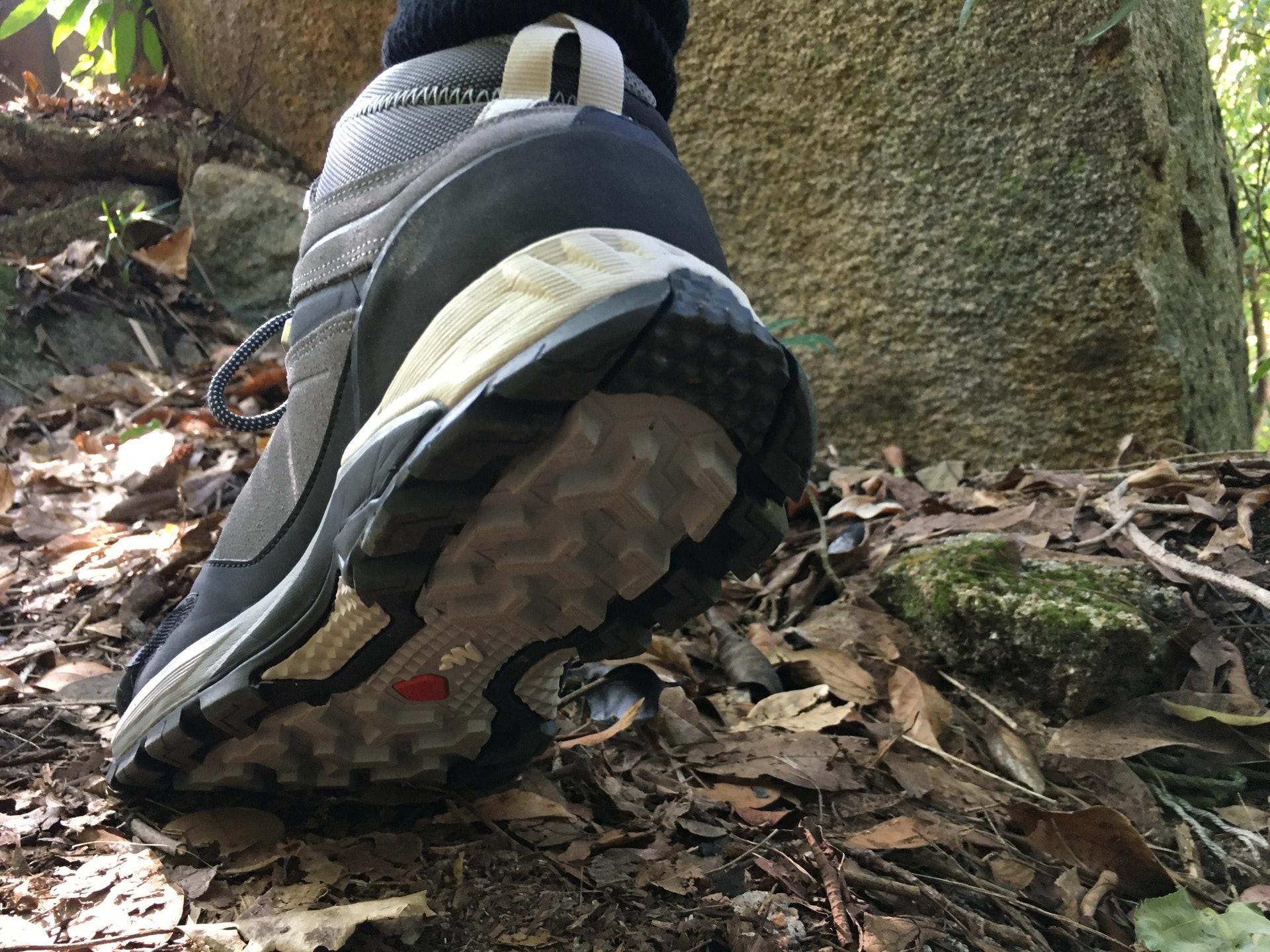 遨游仕t450对比迪卡侬mh500登山鞋,迪卡侬登山鞋性价比怎么样