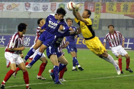 2007年鲁能逆转浦和,2005年鲁能逆转申花