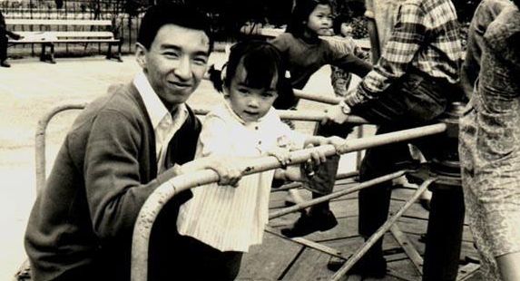 香港明星颁奖典礼梅艳芳蓝洁瑛,梅艳芳与蓝洁瑛谁的影响力大