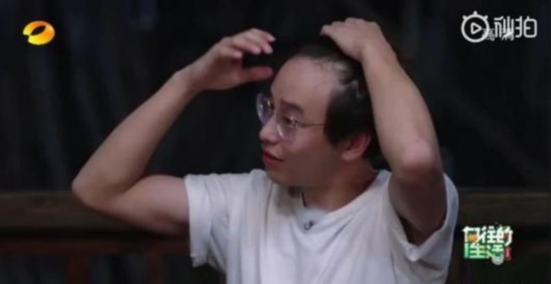 26岁鞠婧祎、彭昱畅都有脱发困扰？提高头皮密度的速效护理