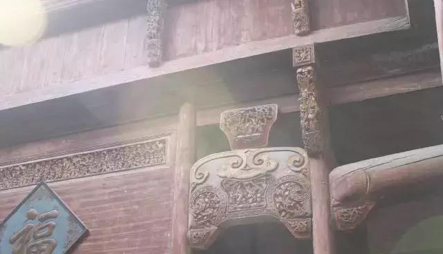 成龙捐收藏全部古建筑,成龙的古建筑和收藏品是什么