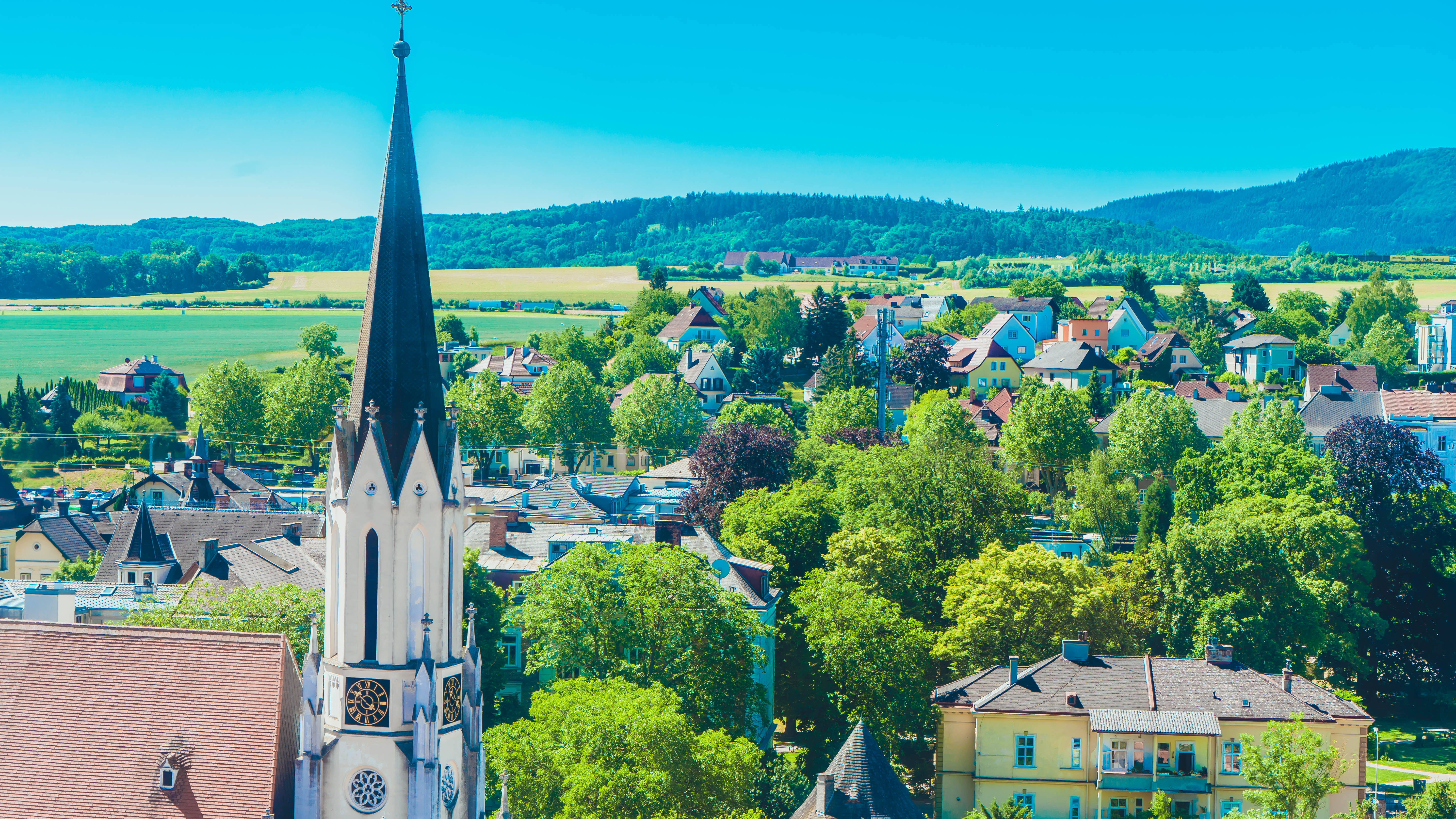 最美十大修道院,世界著名修道院合集