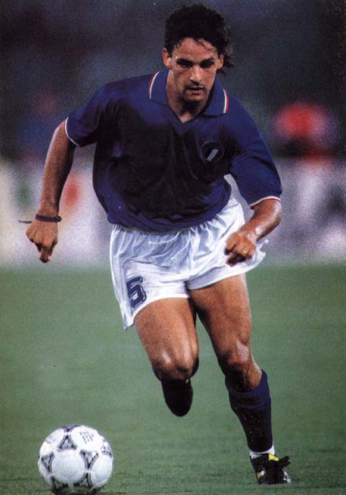 那些令人过耳不忘的经典足球队歌,意大利很有名的足球音乐