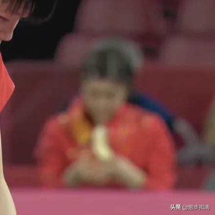 陈梦比赛间歇吃香蕉是怎么回事,陈梦为什么总爱吃香蕉