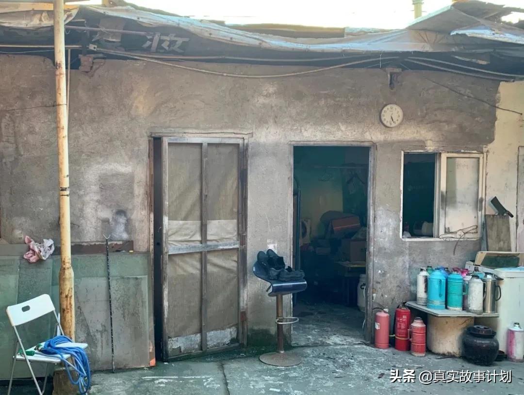 故事：这家老上海手风琴制造厂，是工人时代最后的浪漫