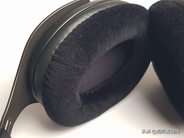 舒尔AONIC系列入耳式耳机评测,舒尔降噪头戴耳机40与50区别