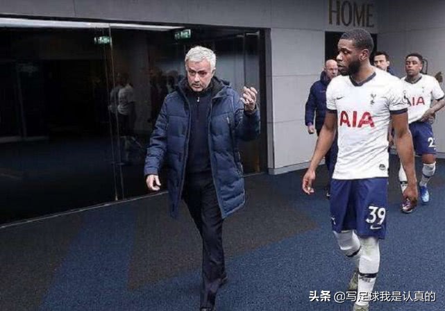 穆里尼奥19-20赛季,18-19欧冠决赛穆里尼奥