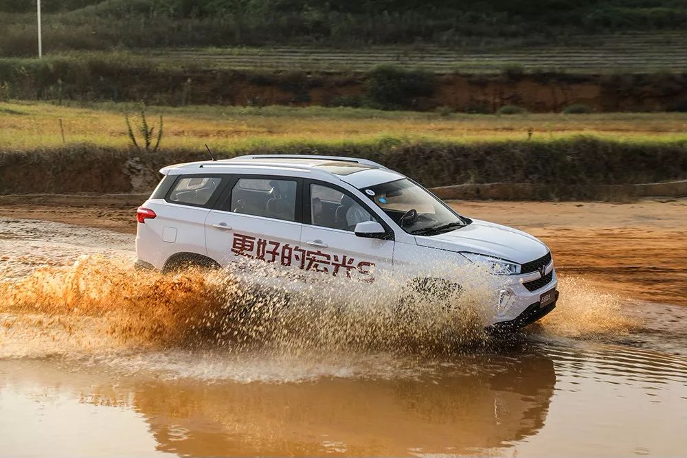 二手车保值率哪家强?五菱宏光超乎你的想象