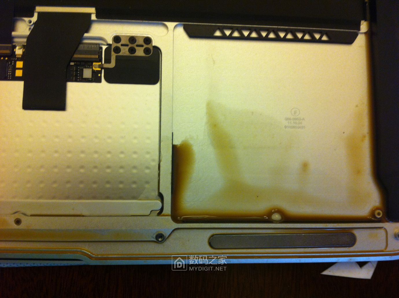 苹果笔记本macbookair7999,苹果笔记本11.6寸macbookaira1370