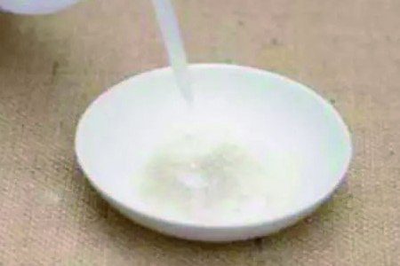 菊花生虫怎么治疗最好,菊花生虫后的样子是怎样的