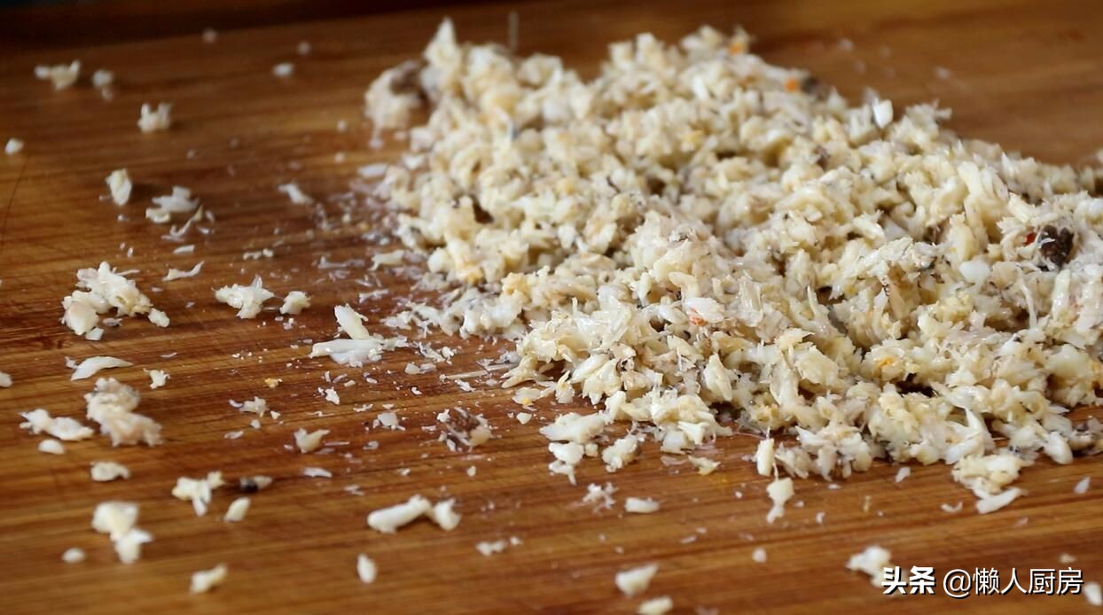 蟹味狮子头的做法,纯手工制作蟹粉狮子头