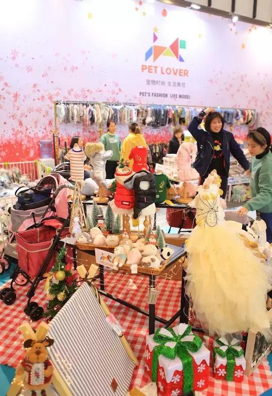 萌宠齐聚南京宠物博览会,day1