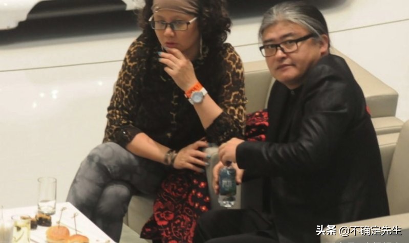 伴随一代人的刘欢，股骨头缺血性坏死，现状如何？