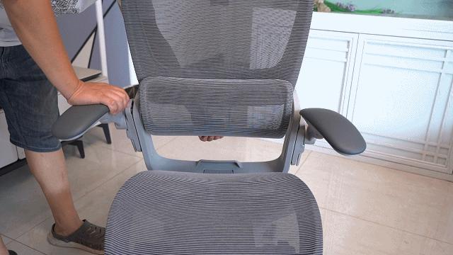 缓解疲劳，降低久坐危害，请选择网易严选3D悬挂腰靠人体工学转椅