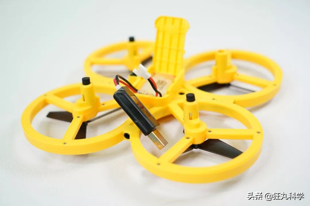 手势操控无人机,黑科技手势操控