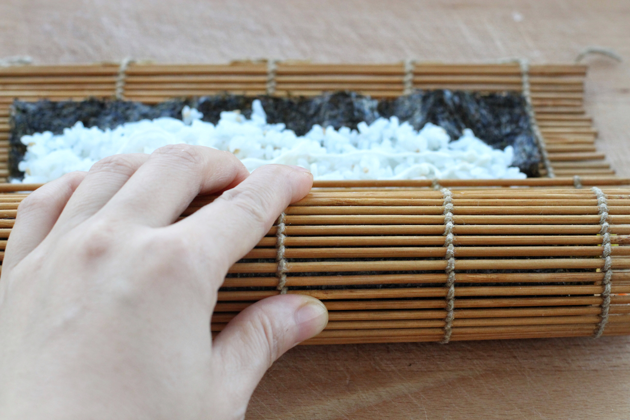 想吃寿司一定要去日本吗,懒人寿司不用竹帘