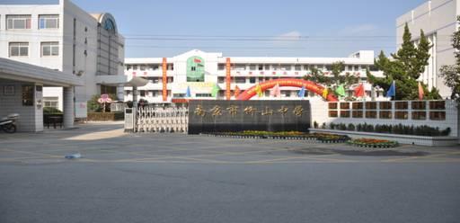 千万别踏入这个地方，堪称江宁人的碎钞机基地