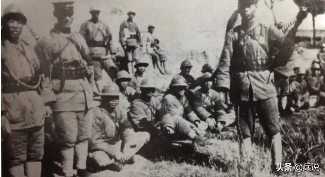 对越战争头盔,对越自卫反击头盔被打穿