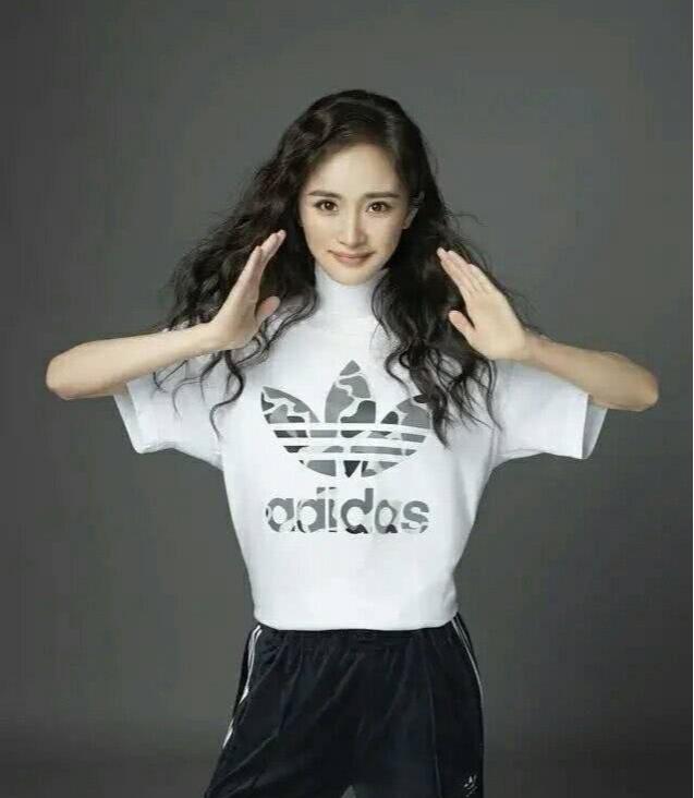 鞠婧祎和关晓彤12岁的样子,鞠婧祎关晓彤杨紫杨幂