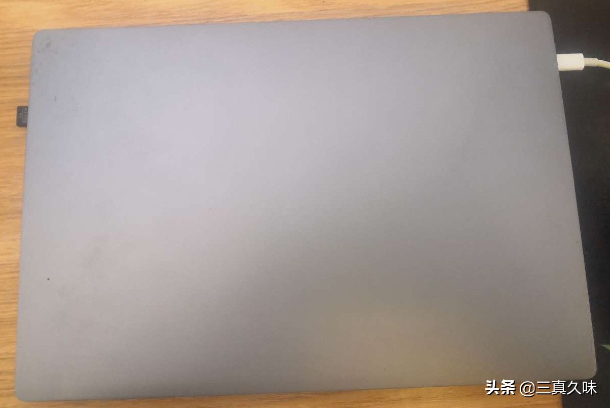 小米笔记本air13.3开机无法充电,小米笔记本air13.3充不进电维修