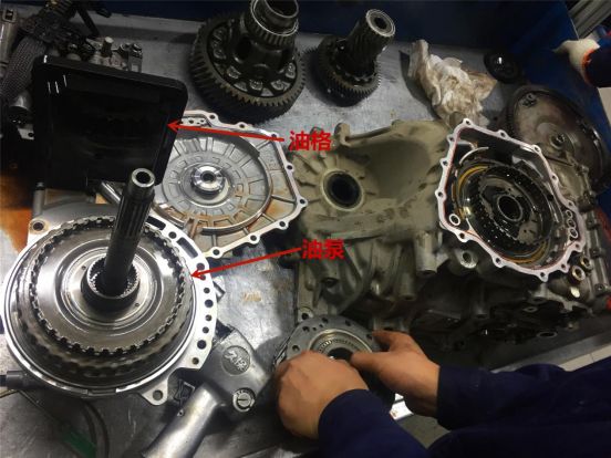 现代胜达手动挡变速箱维修,现代新胜达变速箱故障