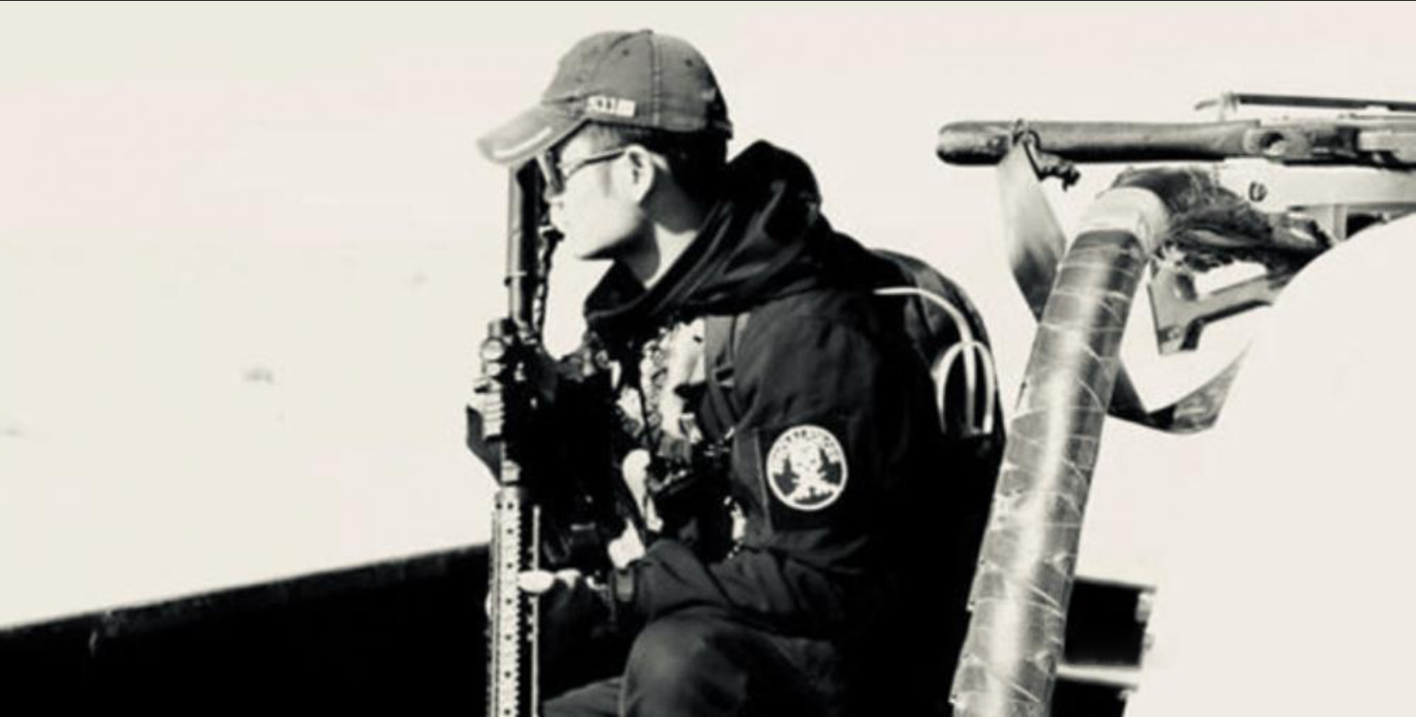 陕西小伙去伊拉克当雇佣军访谈,陕西小伙为100万当雇佣兵回国生活