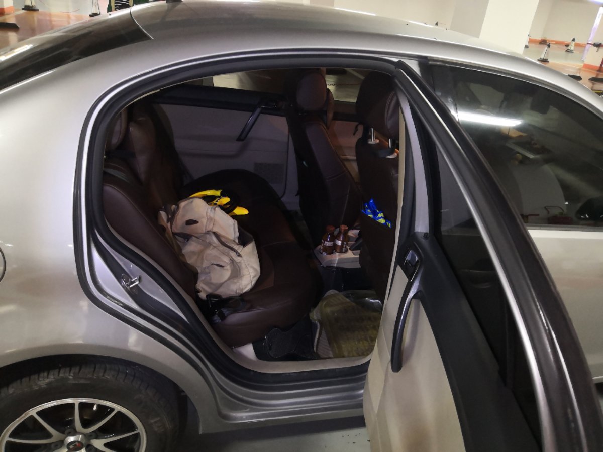 3万左右自动挡polo三厢,河北的兄弟姐妹