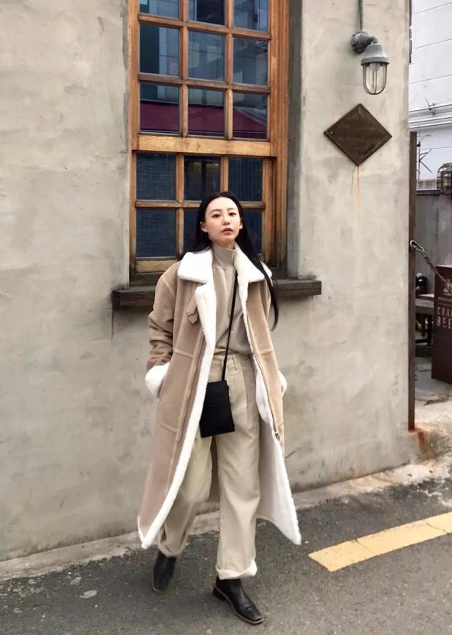 冬天穿得好臃肿,冬天穿的臃肿怎么办