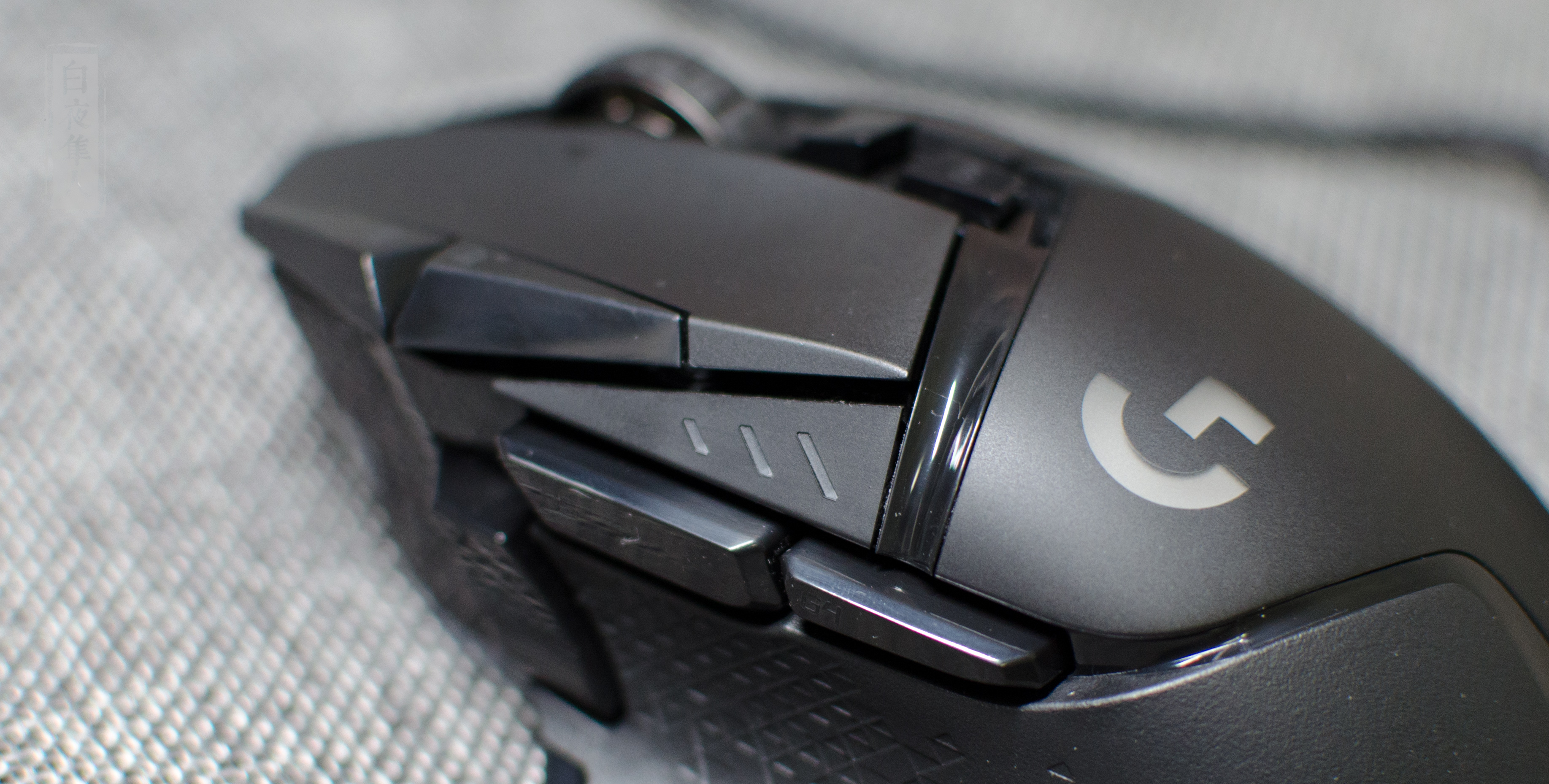 罗技g502lightspeedg502创世者双模式,罗技g502无线版怎样