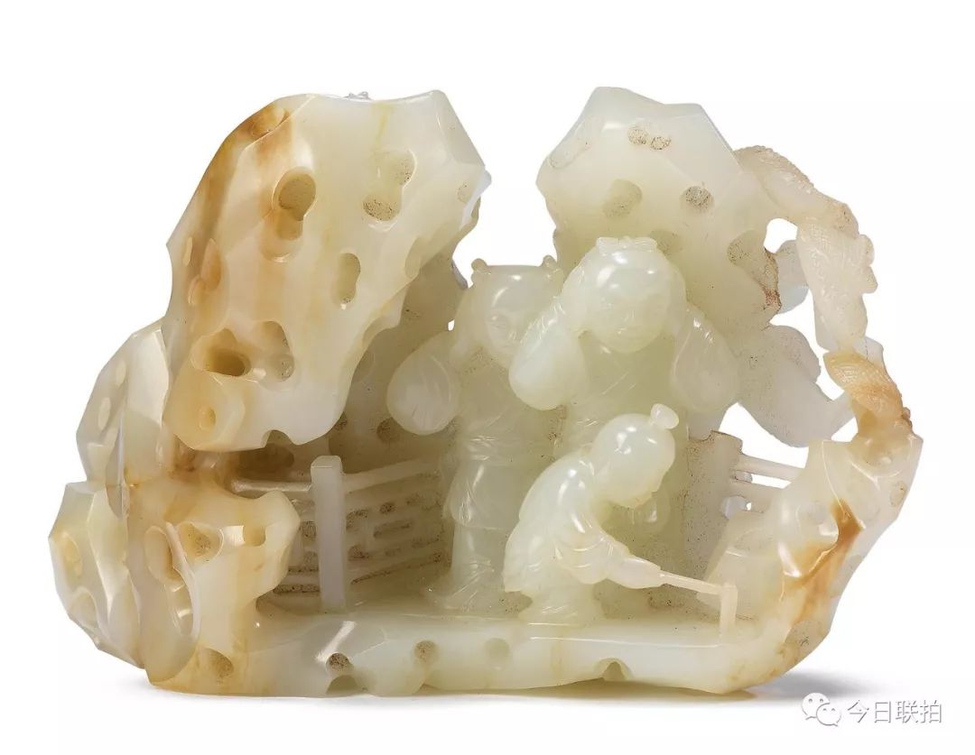 一只白玉小熊卖了670万，人家靠的是颜值！