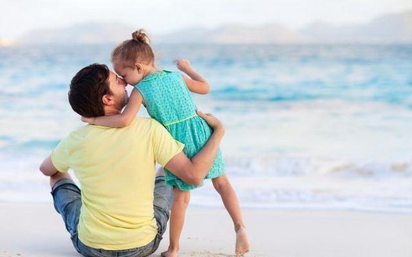 父女感情状态对孩子的影响,父女之间即使再亲密也要保持距离