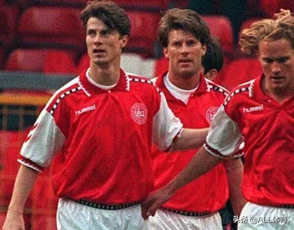 打虎亲兄弟!盘点足坛五大最成功兄弟,内维尔因扎吉榜首有名