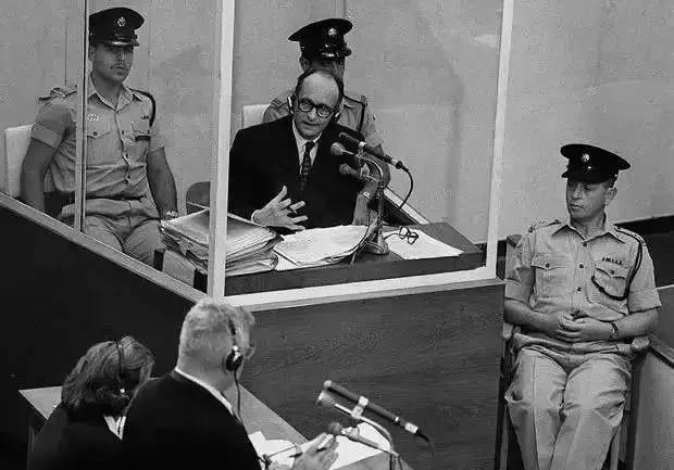 试分析德国纳粹为啥屠杀犹太人,德国纳粹为什么要屠杀600万犹太人