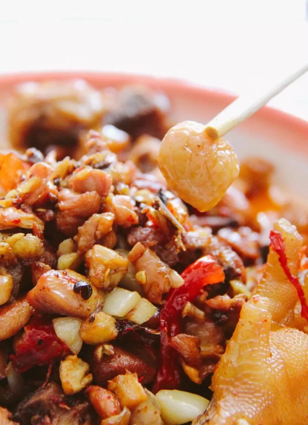 清真大盘鸡为什么贵,新疆大盘鸡到底好不好