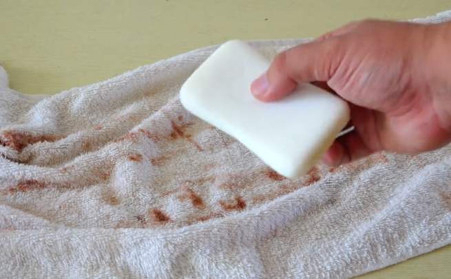 肥皂怎么洗衣服耐用又好用,肥皂洗衣服避免浪费