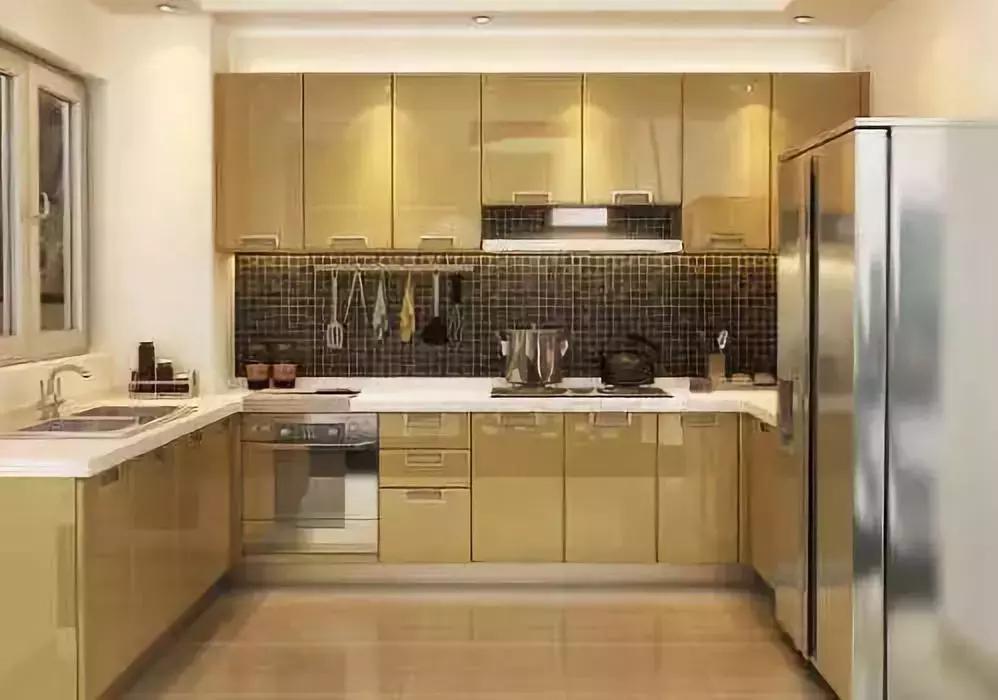 烤漆板材和防火板哪个好,防火板模压板和烤漆板的区别