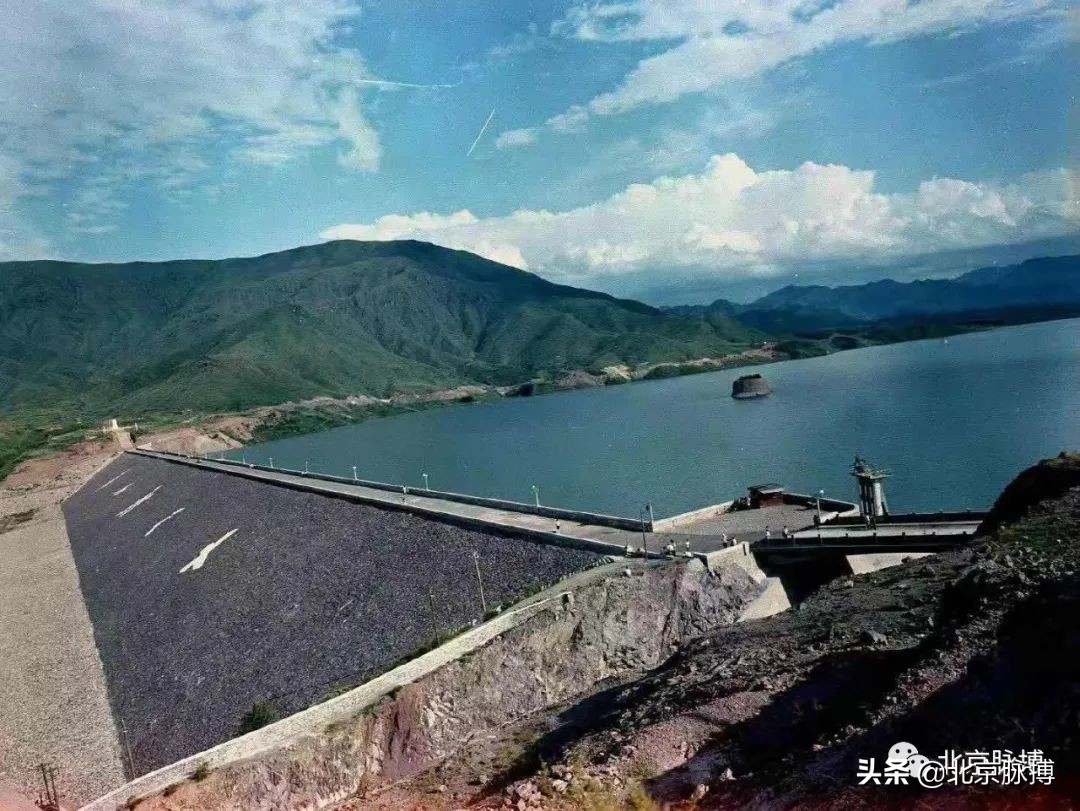 记忆中的北京绘画,这些画最能还原真实的老北京