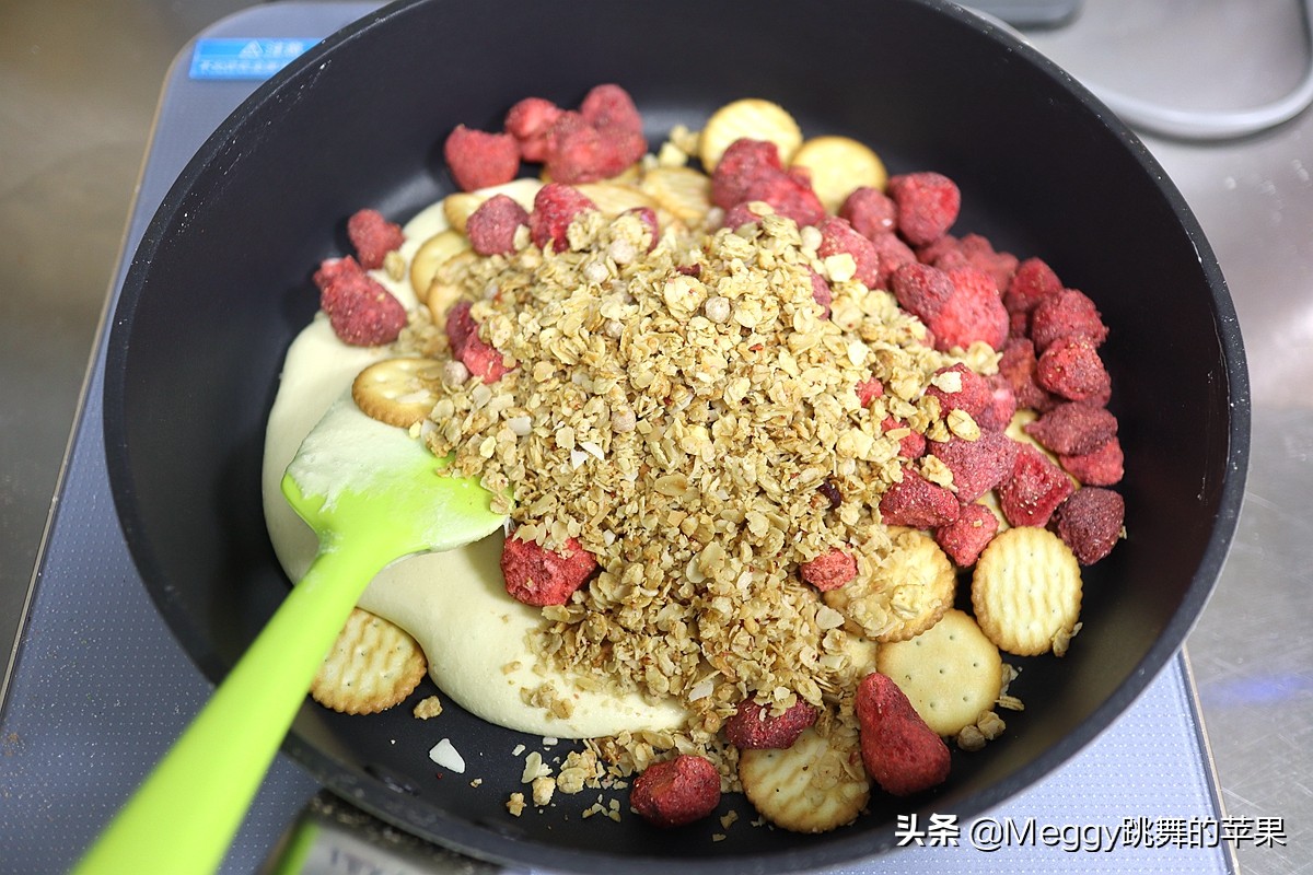 牛轧糖草莓味的,网红牛轧糖内咸蛋黄