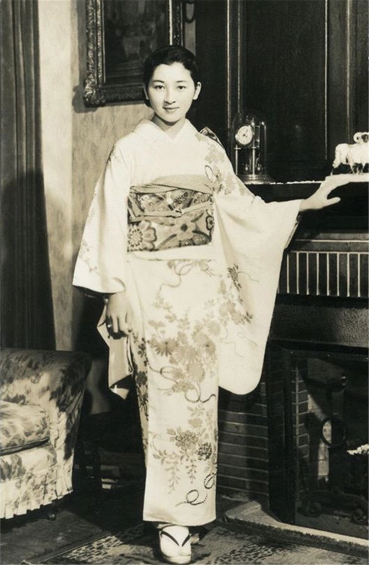 日本的第一位平民皇后,日本最美的平民皇后